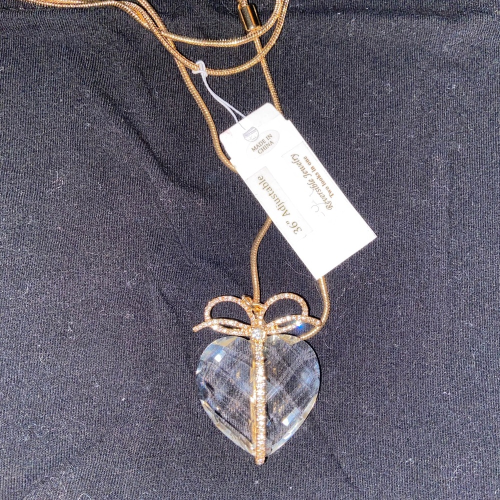 COPY - BNWT Reversible Heart stone necklace 36’ inches